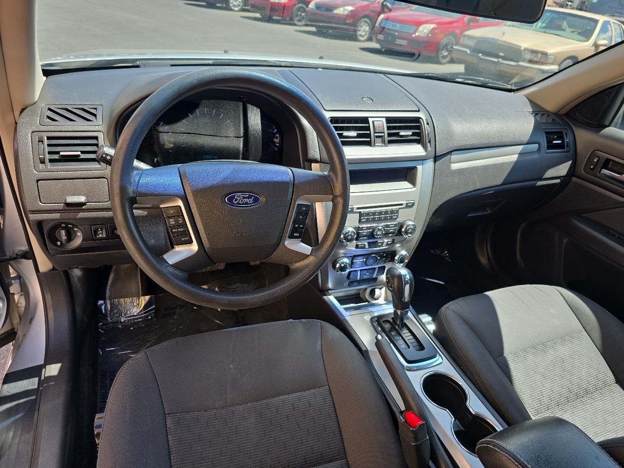 Ford Fusion 4dr Sdn SE FWD 2012
