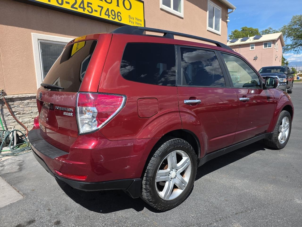 Subaru Forester 4dr Auto 2.5X Premium w/All-Weather Pkg 2010