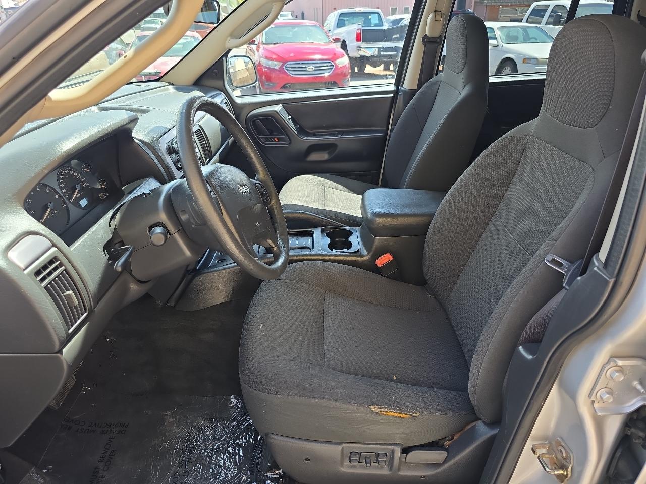 Jeep Grand Cherokee 4dr Laredo 4WD 2004