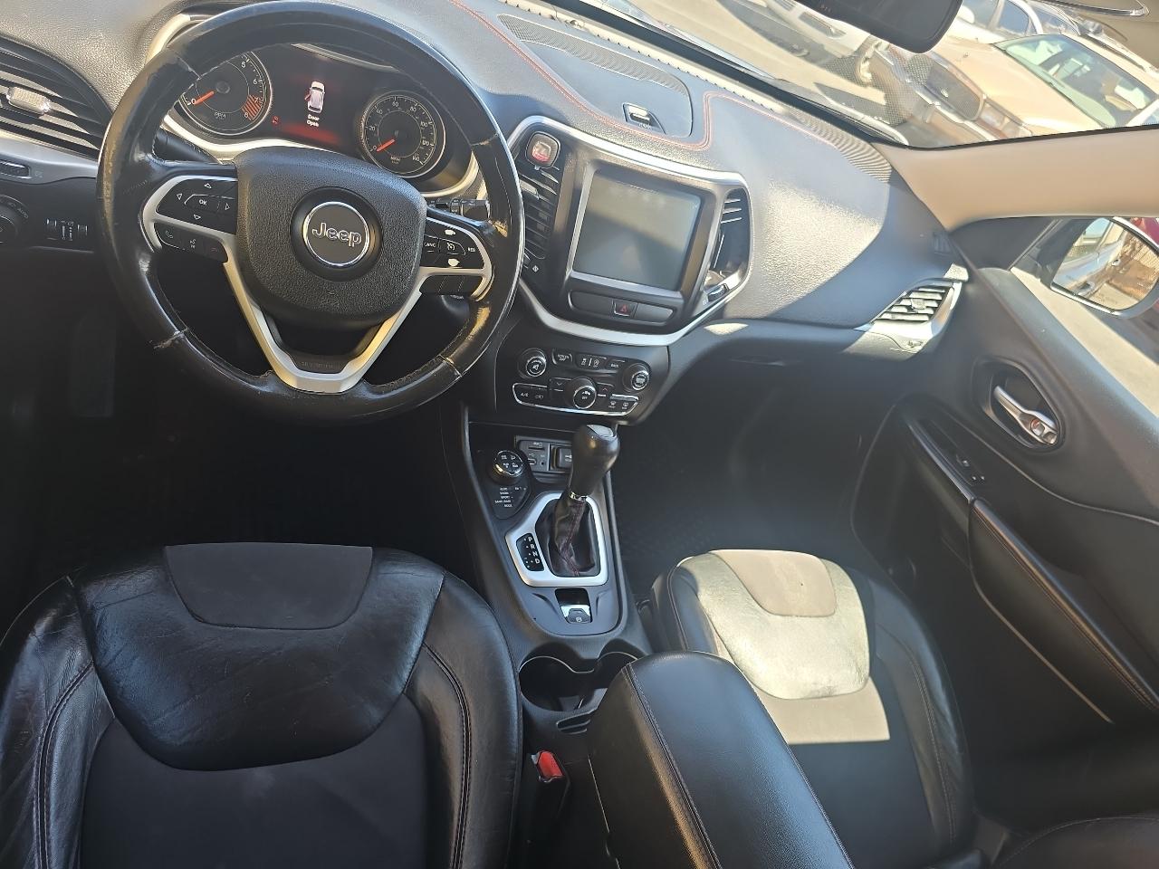 Jeep Cherokee 4WD 4dr Trailhawk 2015
