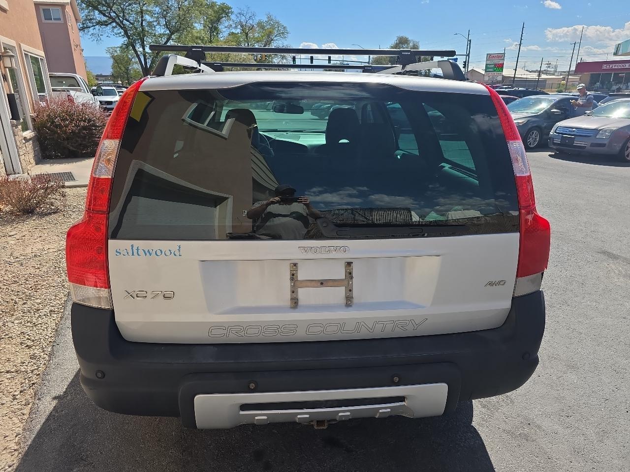 Volvo XC70 2.5L Turbo AWD 2006