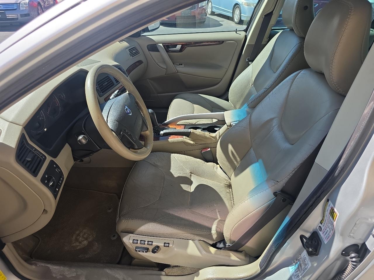 Volvo XC70 2.5L Turbo AWD 2006