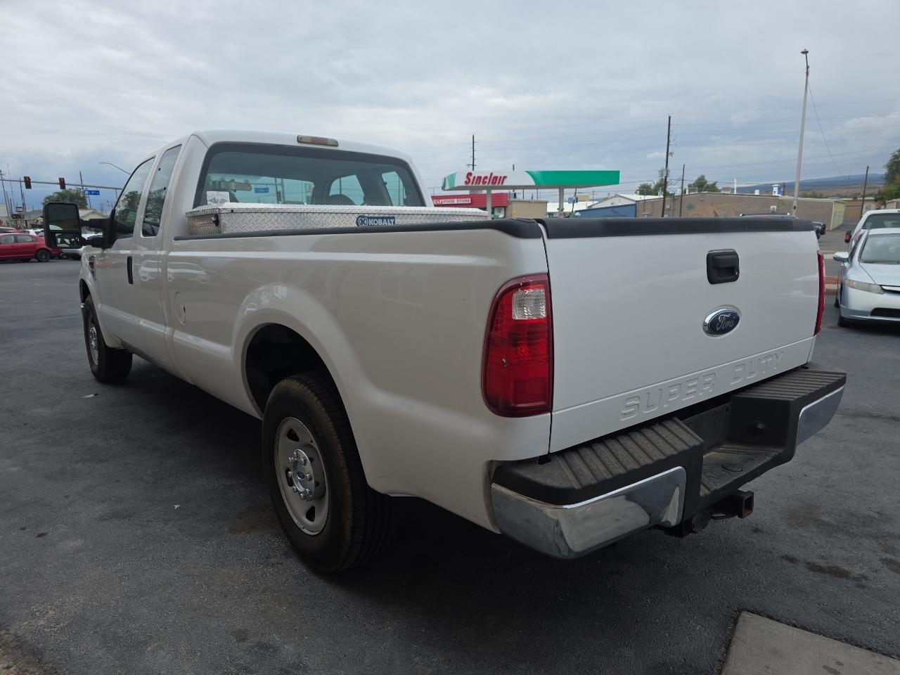 Ford Super Duty F-250 SRW 2WD SuperCab 142" XL 2008