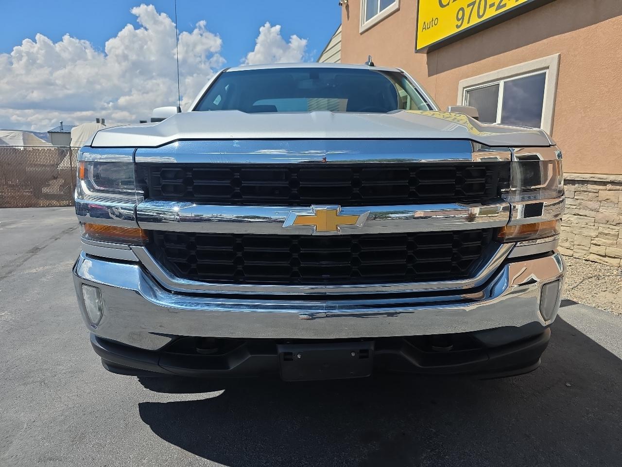 Chevrolet Silverado 1500 4WD Double Cab 143.5" LT w/1LT 2017