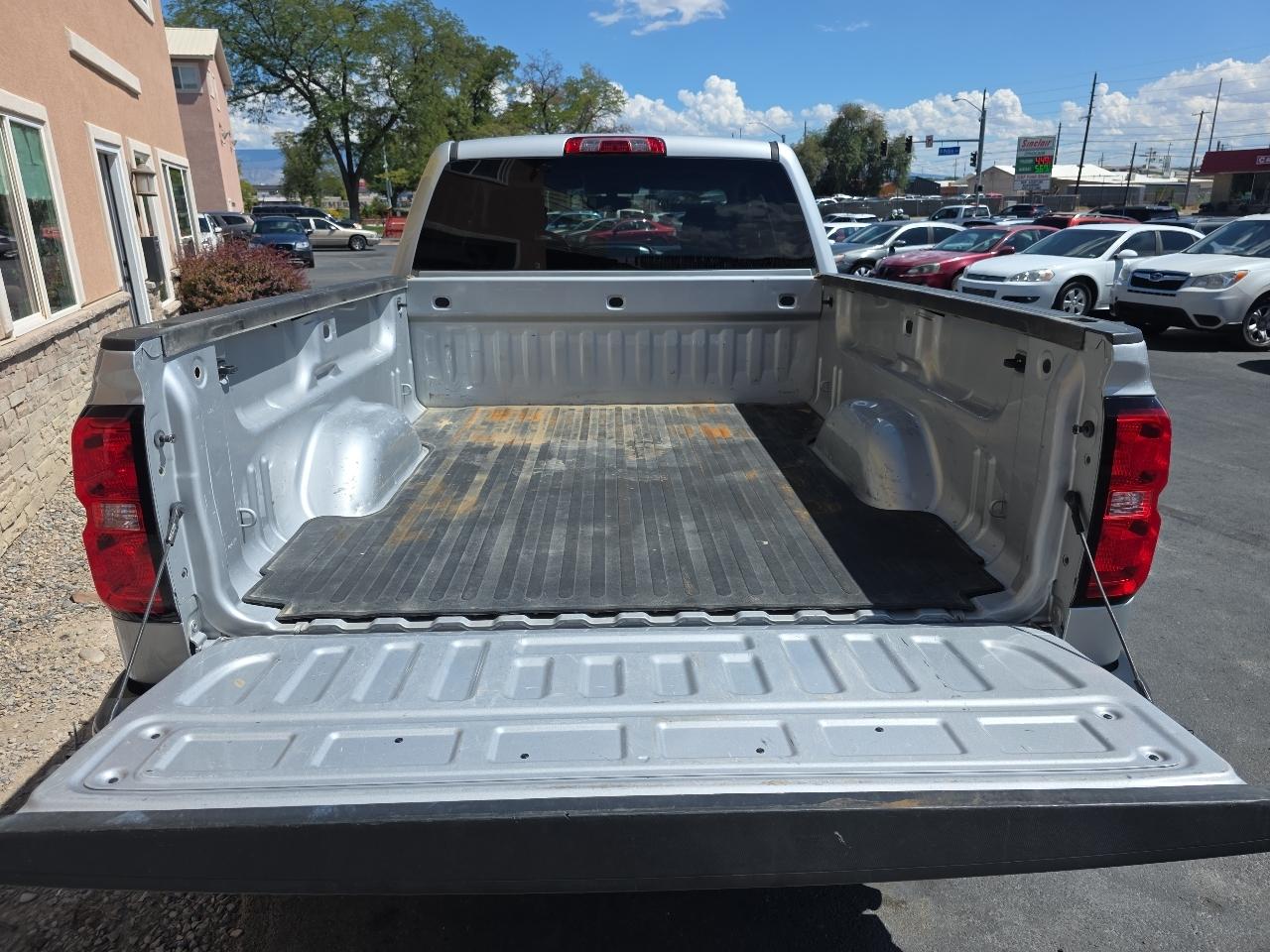 Chevrolet Silverado 1500 4WD Double Cab 143.5" LT w/1LT 2017