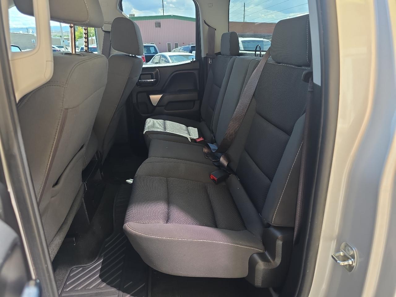 Chevrolet Silverado 1500 4WD Double Cab 143.5" LT w/1LT 2017