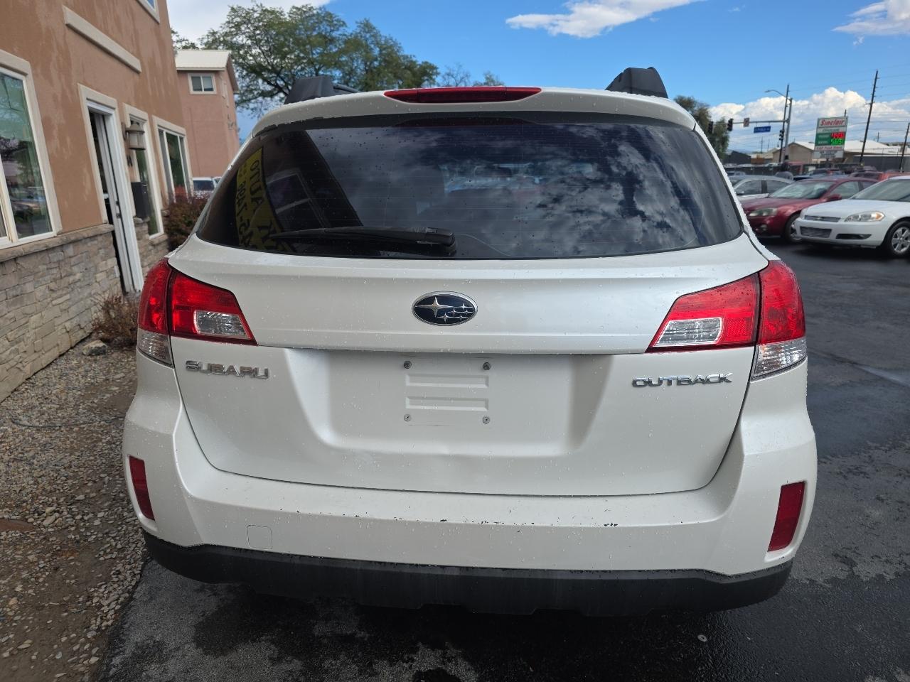 Subaru Outback 4dr Wgn H4 Auto 2.5i 2014