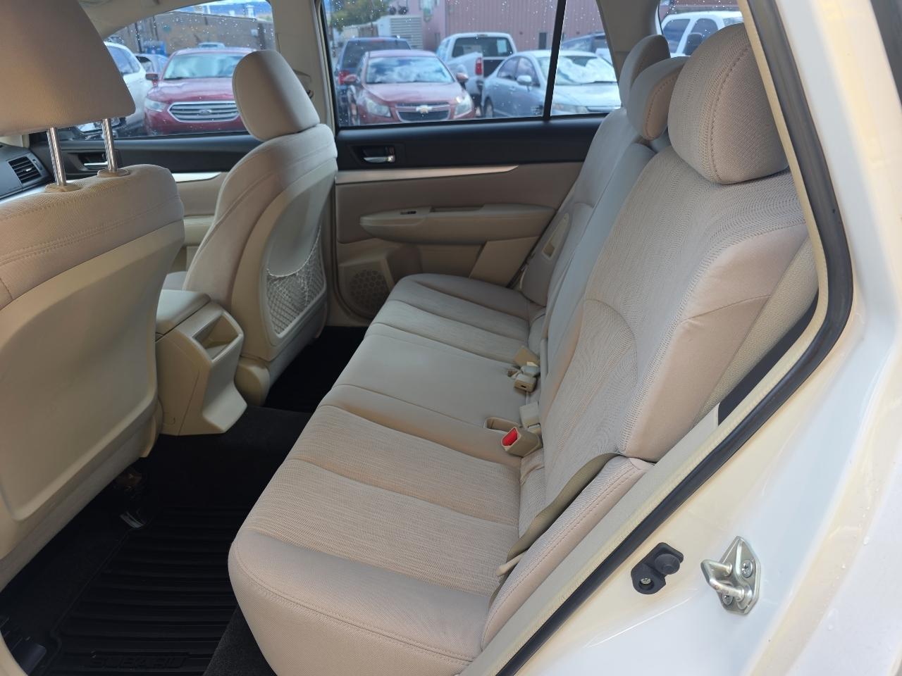 Subaru Outback 4dr Wgn H4 Auto 2.5i 2014