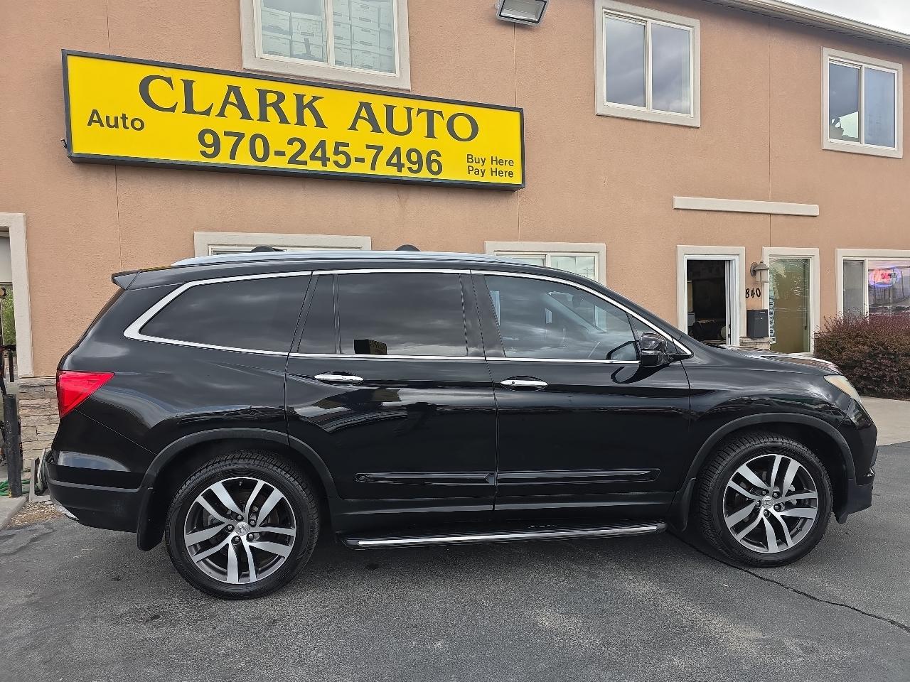 Honda Pilot AWD 4dr Elite w/RES & Navi 2016