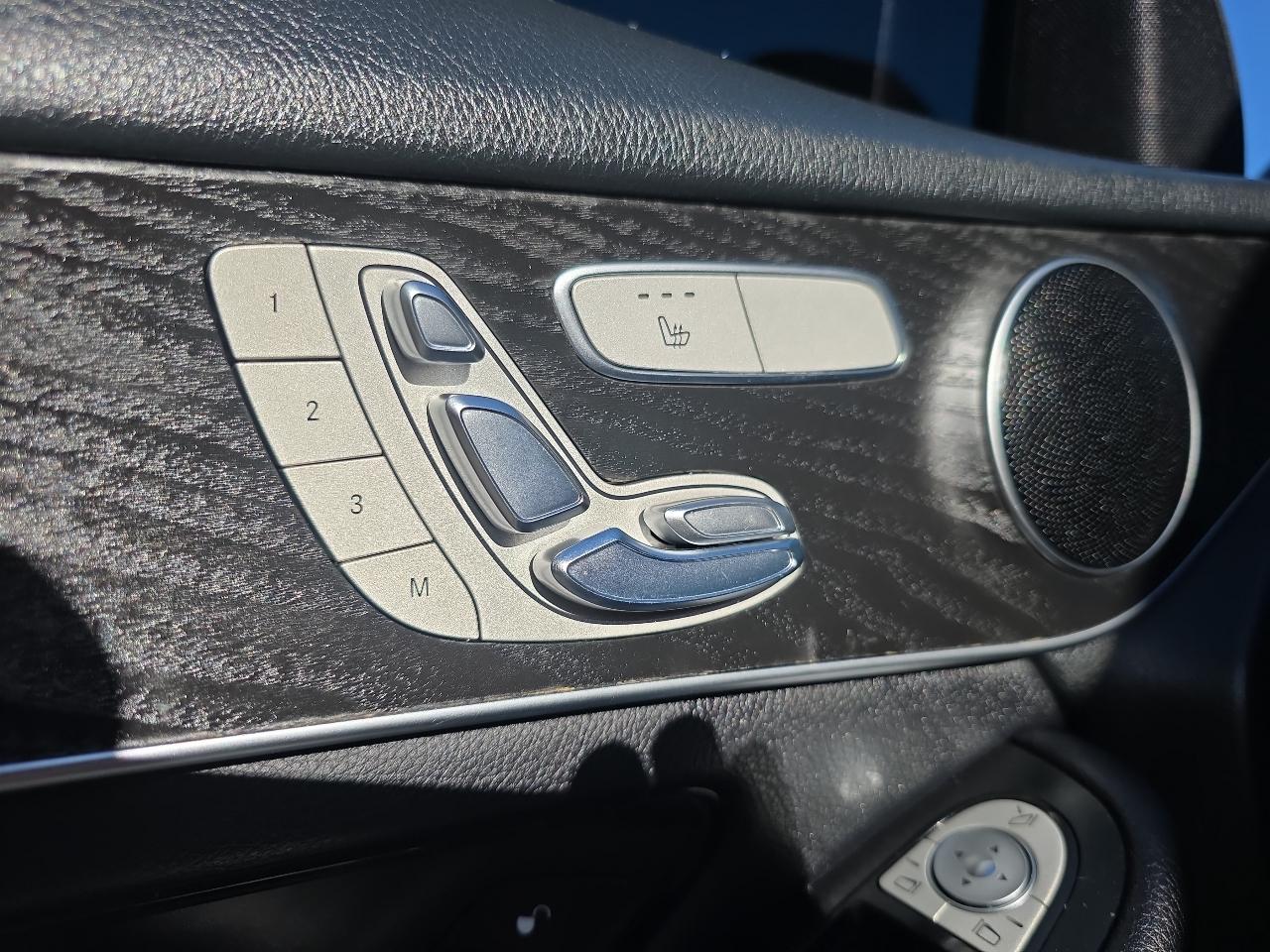 Mercedes-Benz GLC 4MATIC 4dr GLC 300 2016