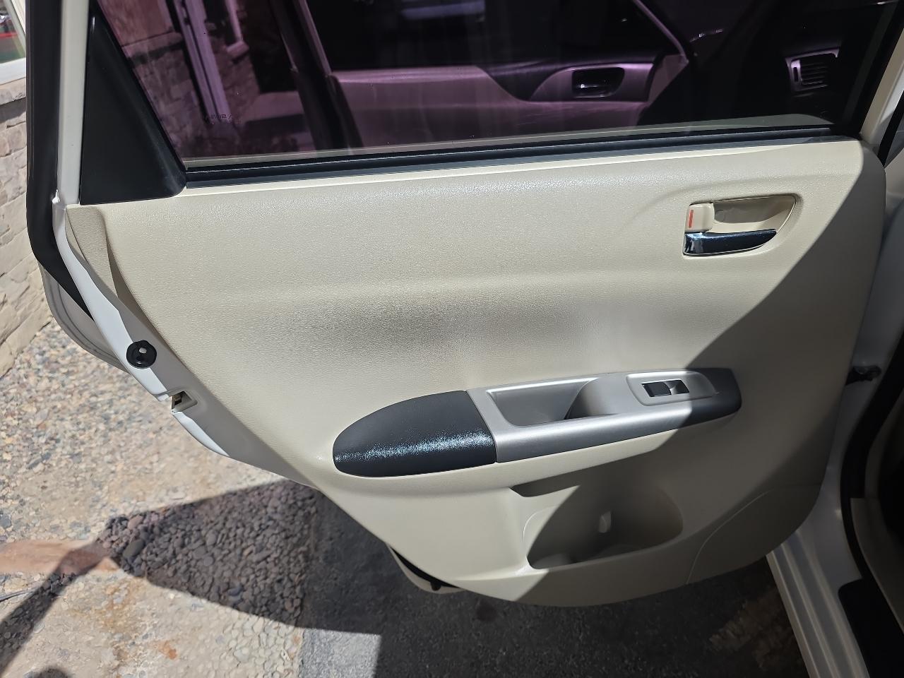 Subaru Impreza Sedan 4dr Auto 2.5i 2010
