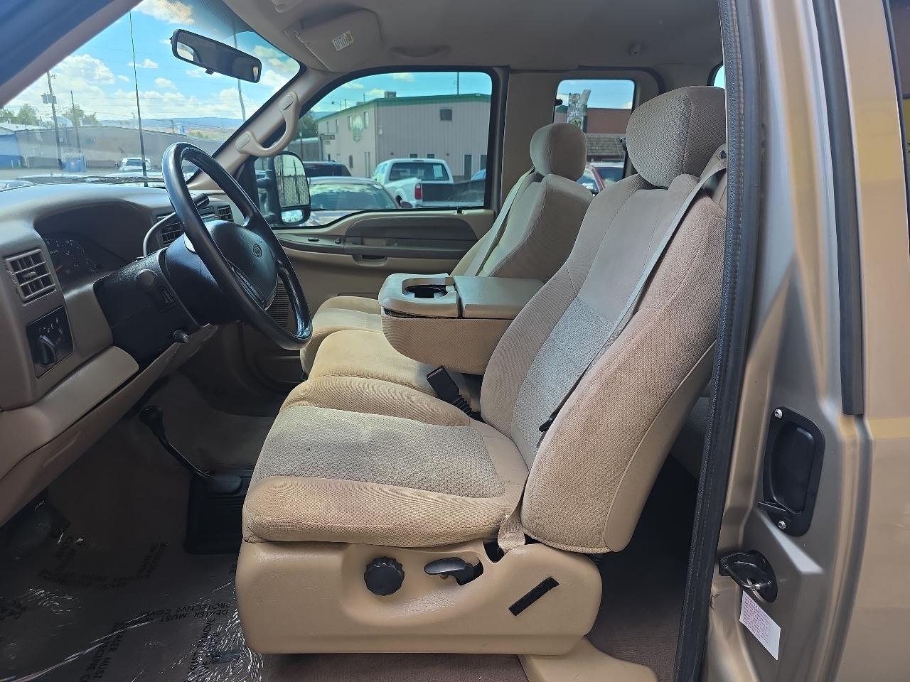 Ford Super Duty F-250 Supercab 142" XLT 4WD 2002