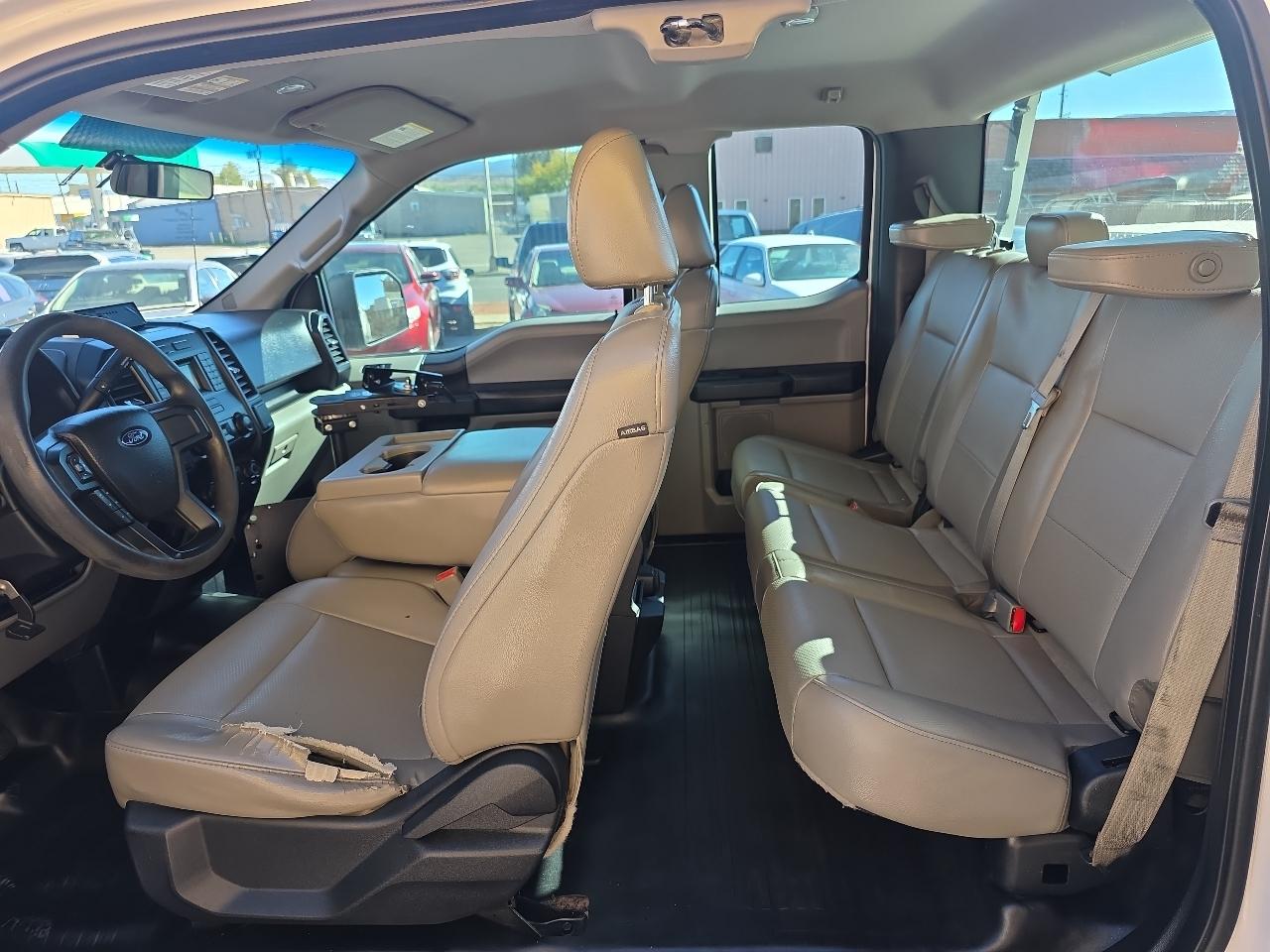 Ford F-150 4WD SuperCab 145" Lariat 2016