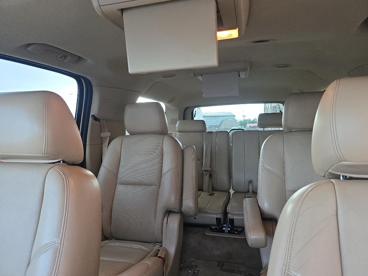 GMC Yukon XL AWD 4dr Denali 2014