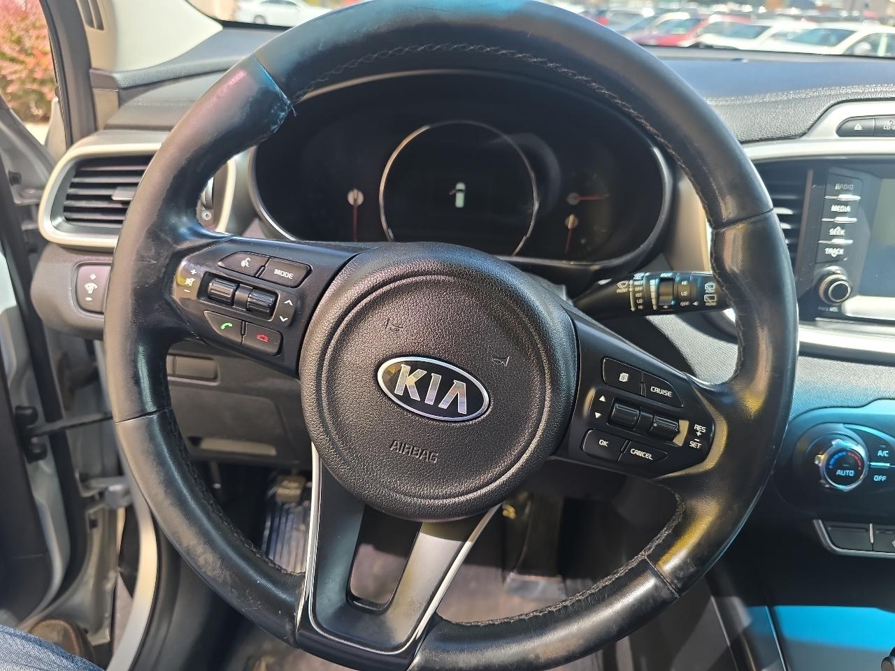 Kia Sorento LX V6 AWD 2017