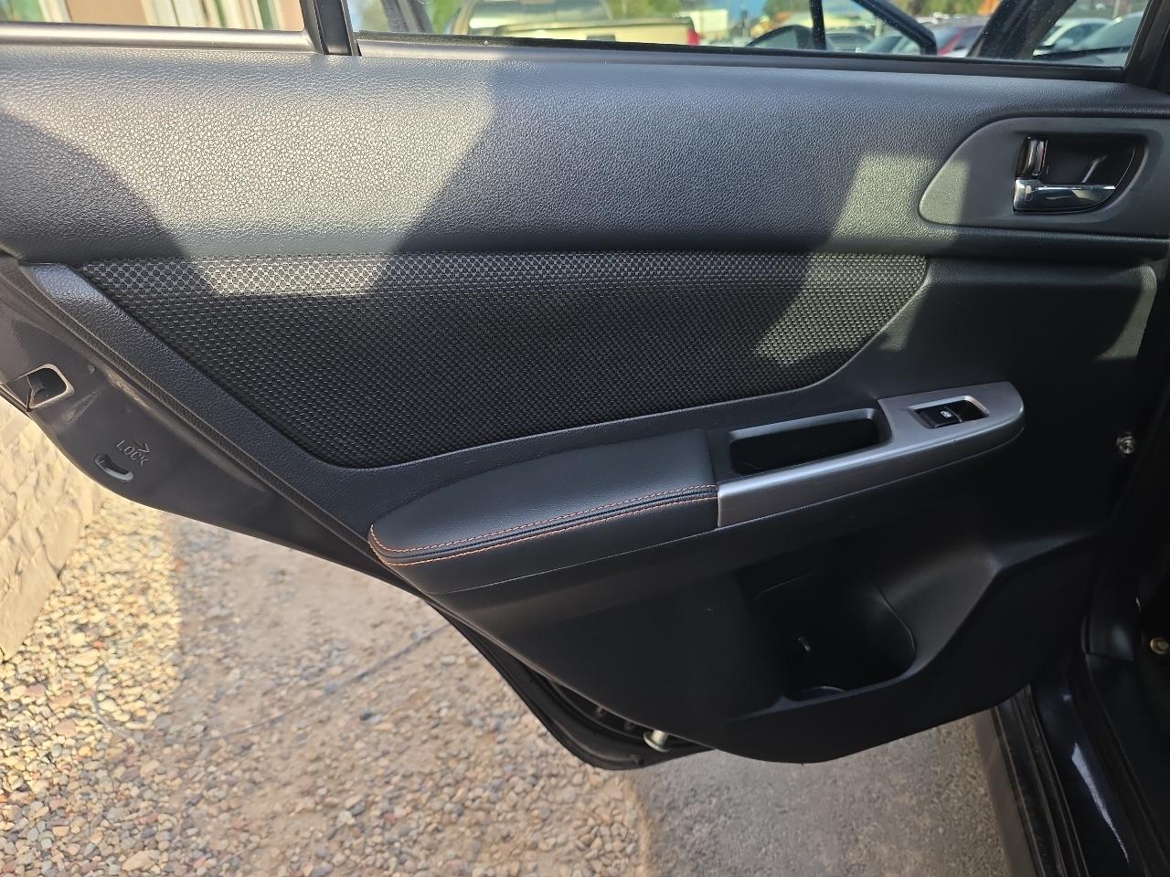 Subaru Crosstrek 5dr CVT 2.0i Premium 2016