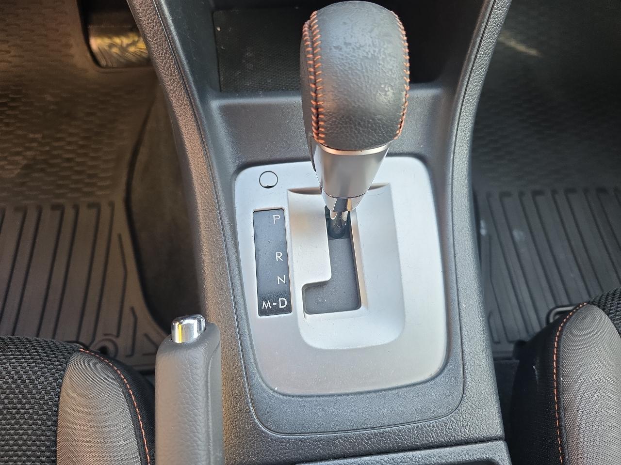 Subaru Crosstrek 5dr CVT 2.0i Premium 2016