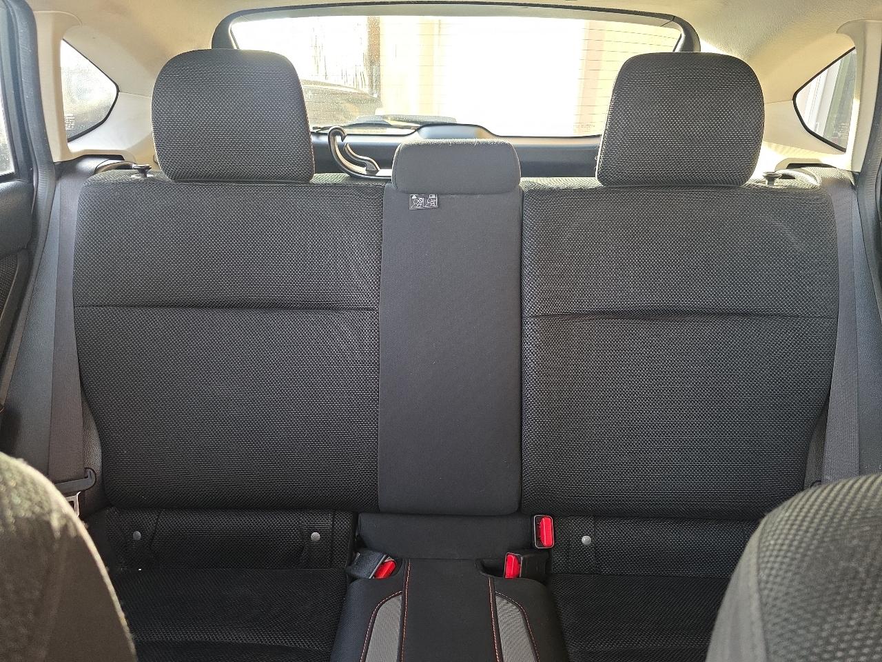 Subaru Crosstrek 5dr CVT 2.0i Premium 2016