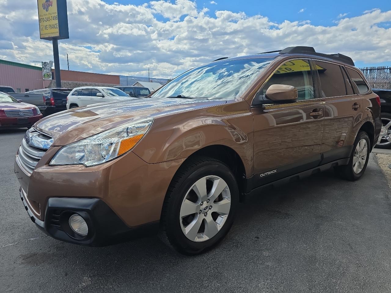 Subaru Outback 4dr Wgn H4 Auto 2.5i Premium 2013