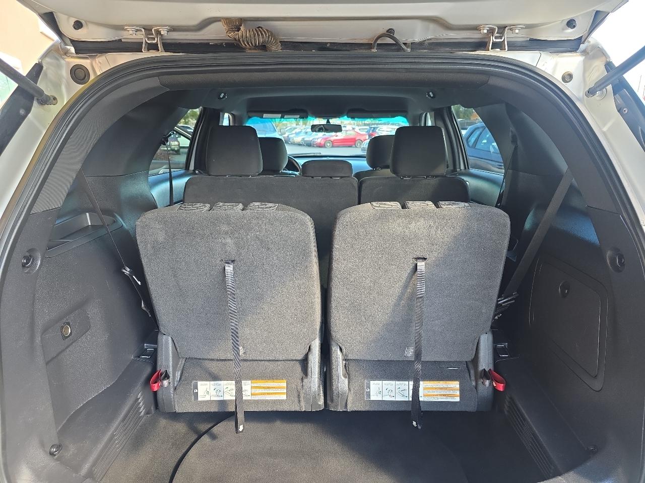 Ford Explorer 4WD 4dr XLT 2012