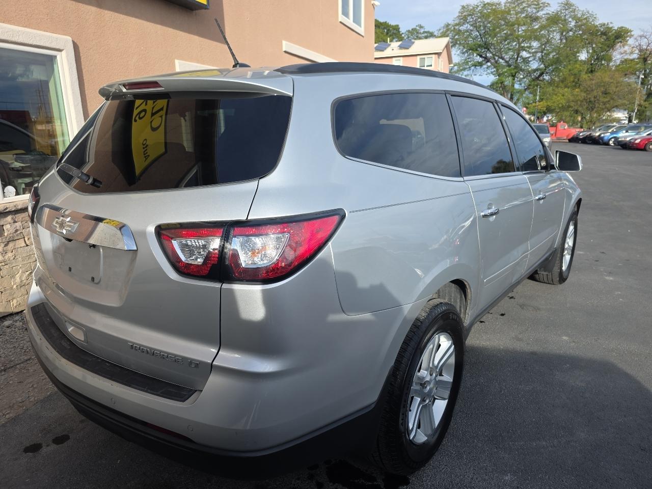 Chevrolet Traverse AWD 4dr LT w/1LT 2013