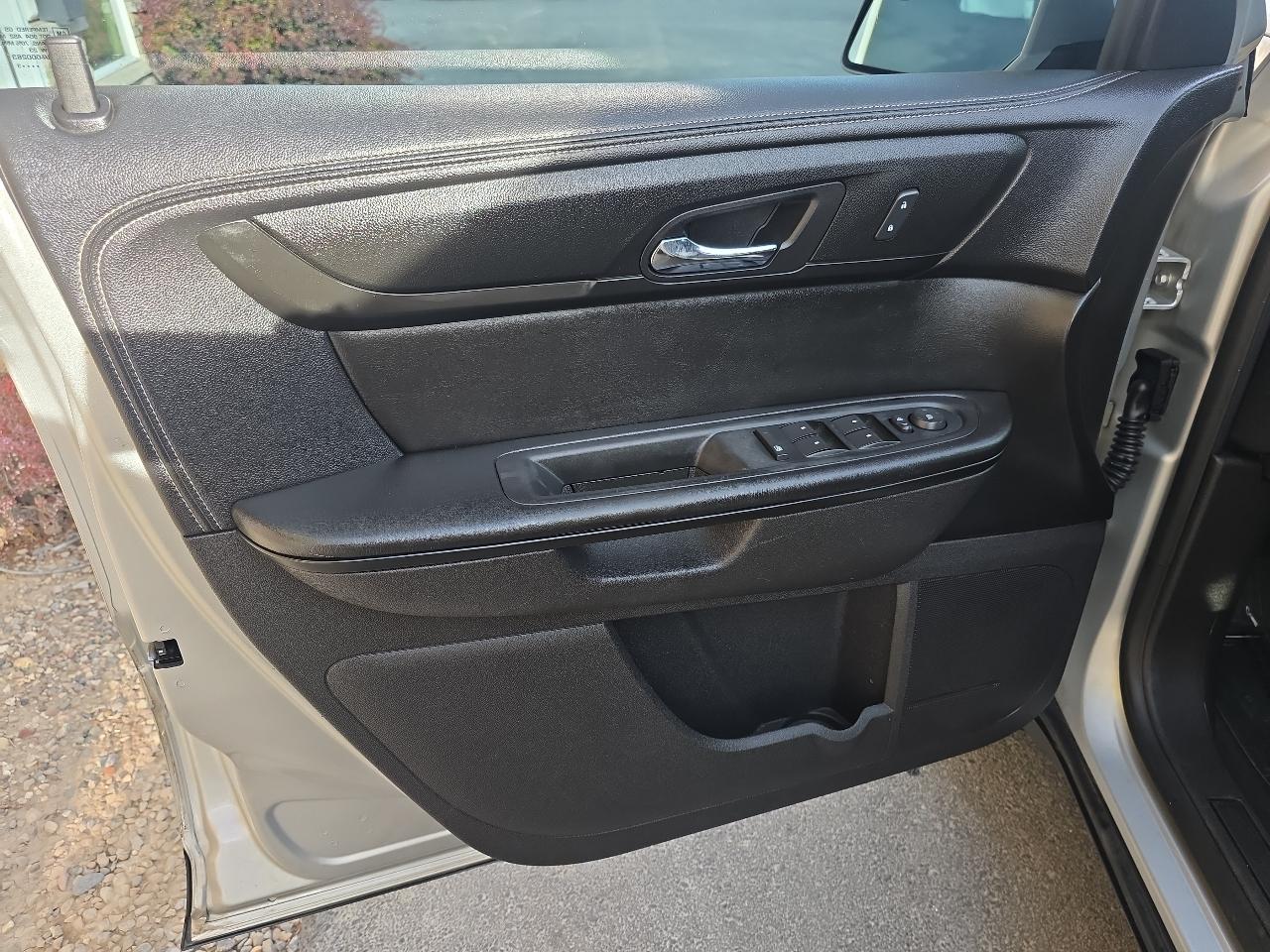 Chevrolet Traverse AWD 4dr LT w/1LT 2013