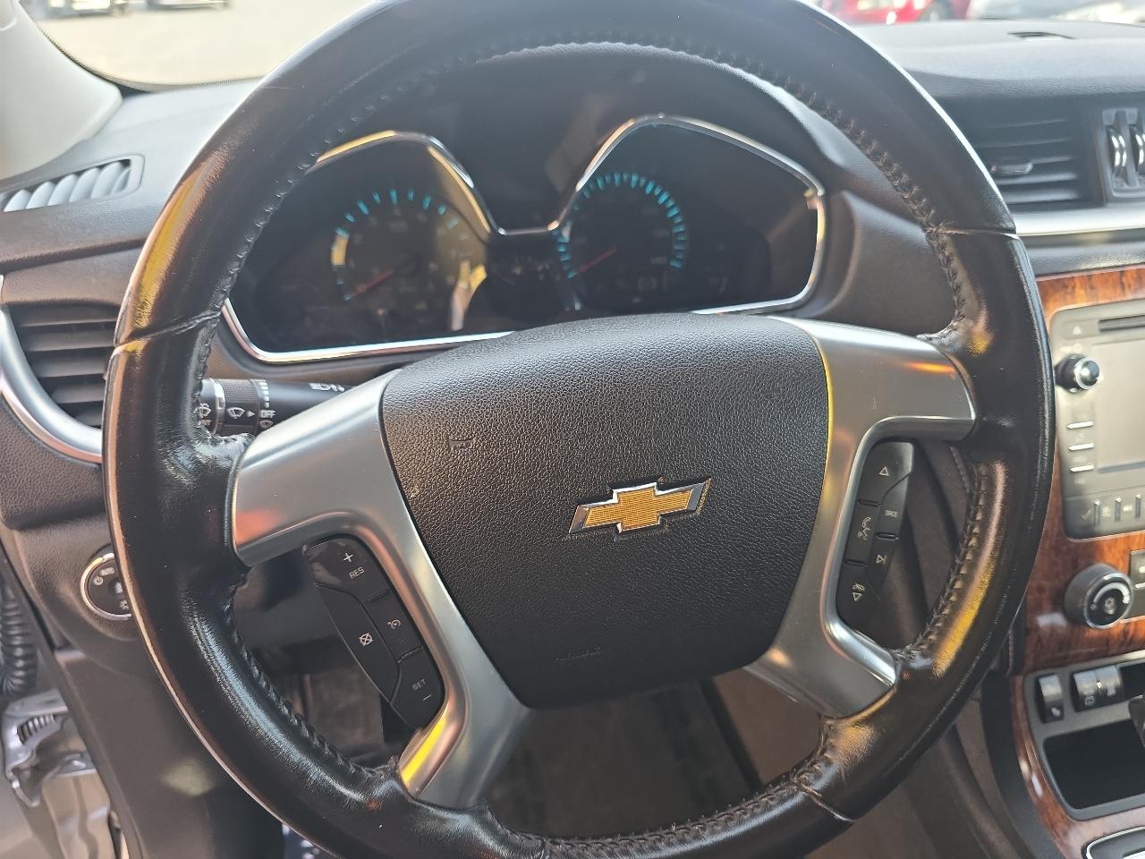Chevrolet Traverse AWD 4dr LT w/1LT 2013