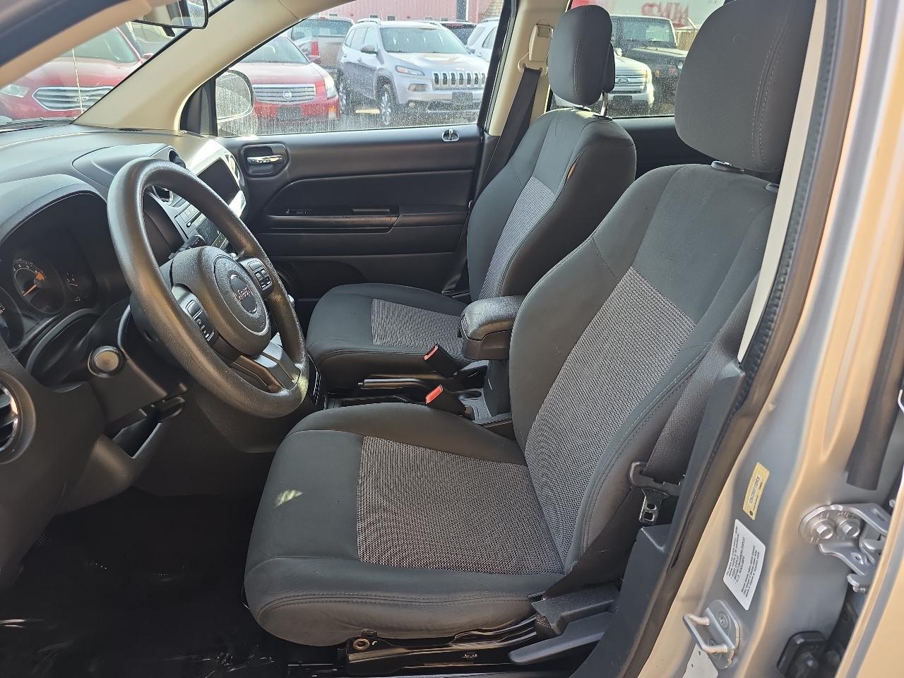 Jeep Compass FWD 4dr Sport 2014