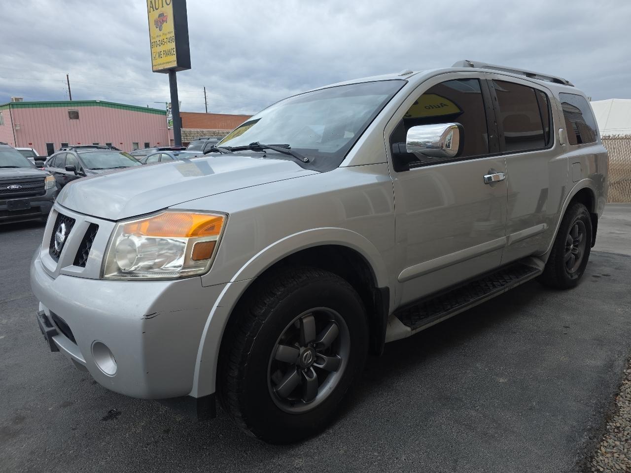 Nissan Armada 4WD 4dr SV 2012