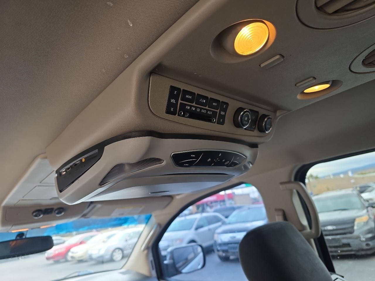 Nissan Armada 4WD 4dr SV 2012