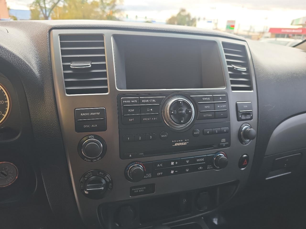 Nissan Armada 4WD 4dr SV 2012