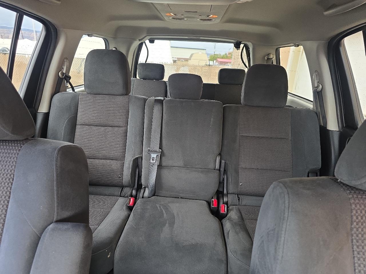 Nissan Armada 4WD 4dr SV 2012