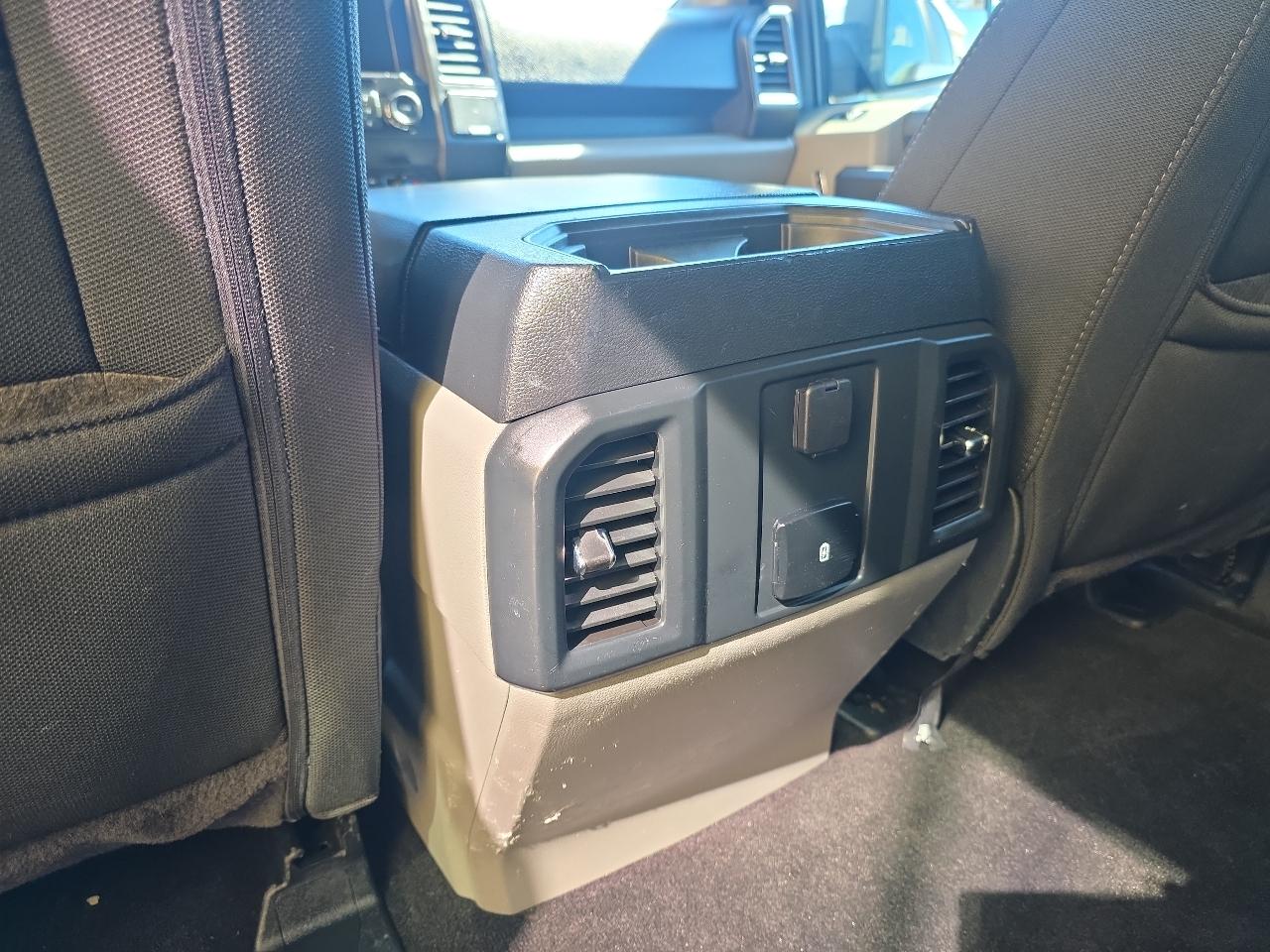 Ford F-150 photo 10