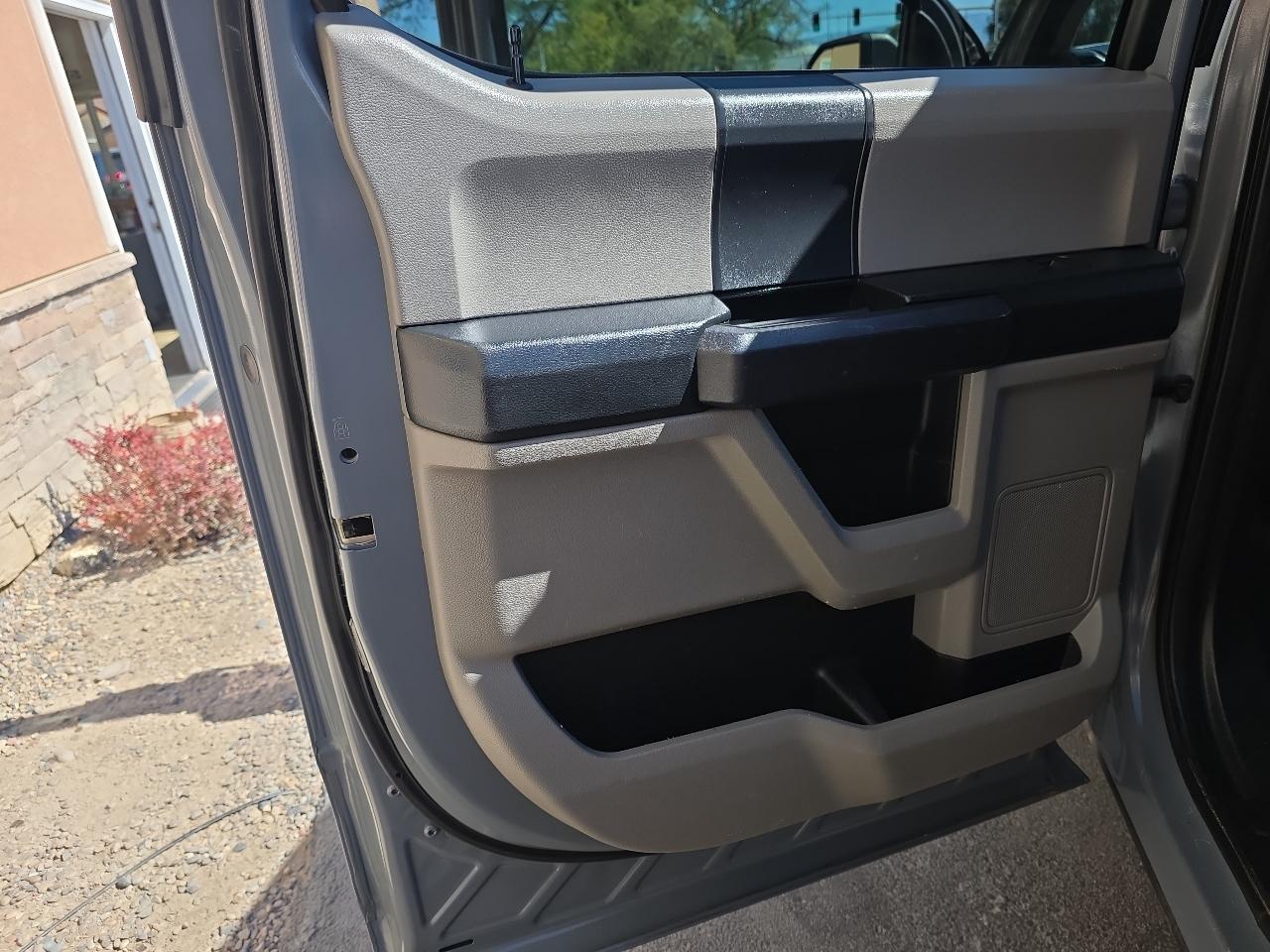 Ford F-150 photo 12