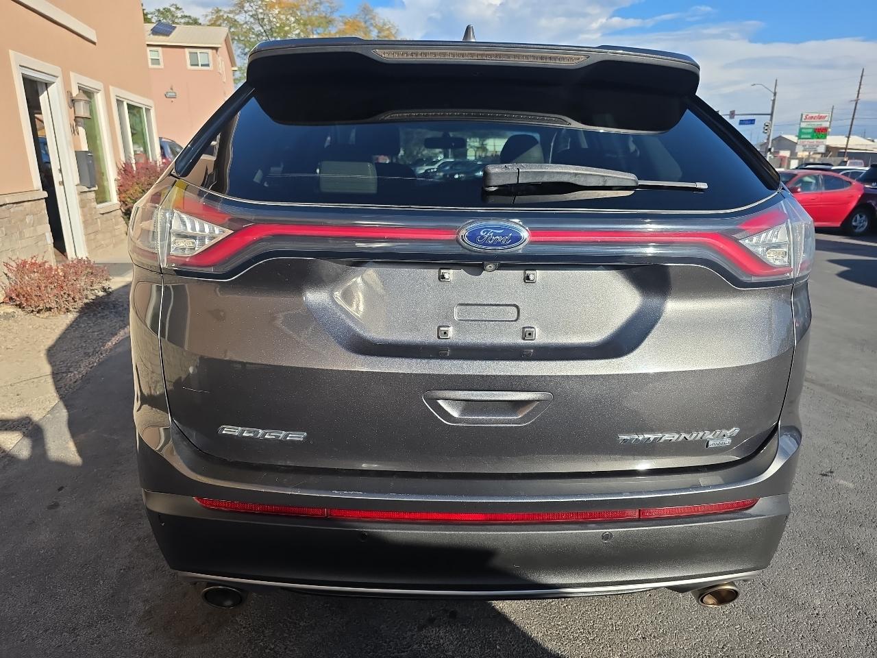 Ford Edge photo 7