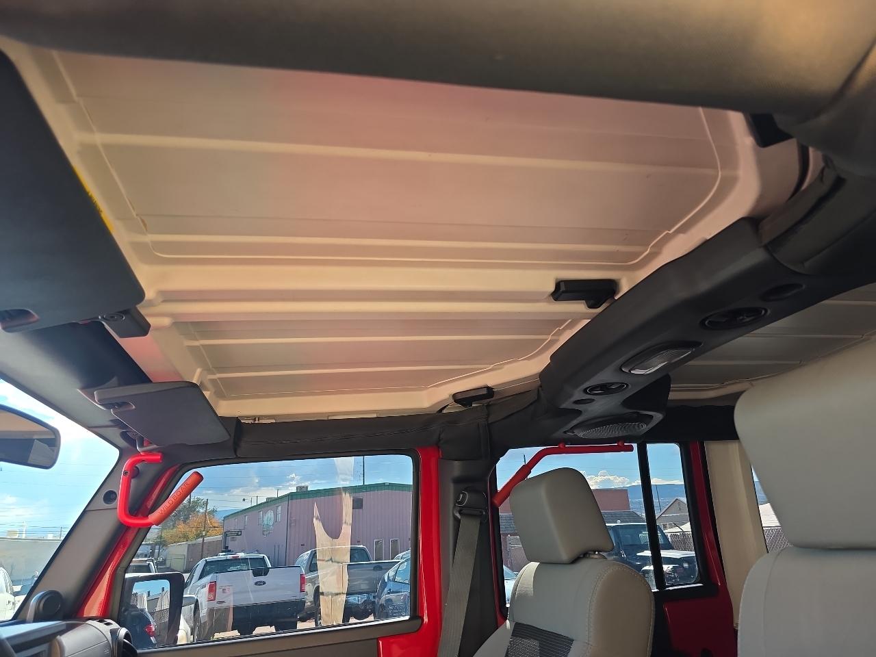 Jeep Wrangler Unlimited 4WD 4dr X 2009