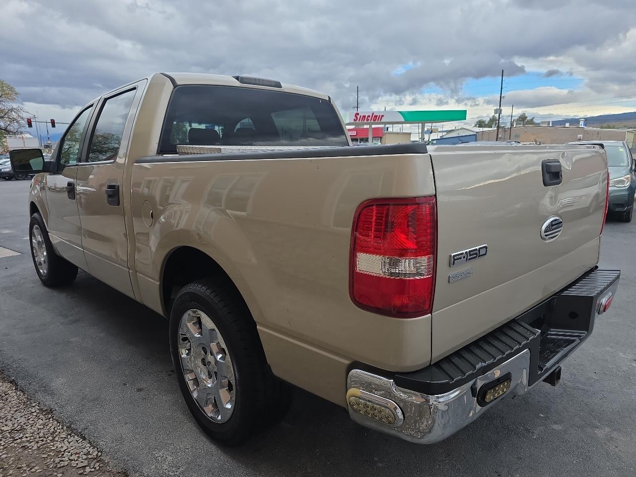 Ford F-150 2WD SuperCrew 139" XLT 2007