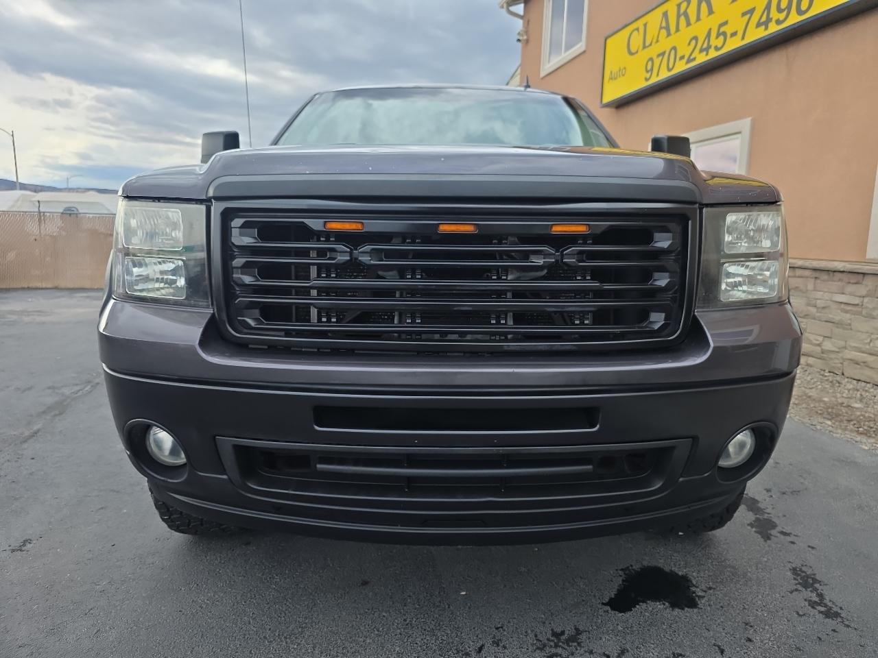 GMC Sierra 1500 4WD Crew Cab 143.5" SLE 2010