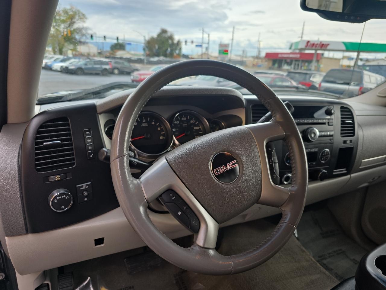 GMC Sierra 1500 4WD Crew Cab 143.5" SLE 2010
