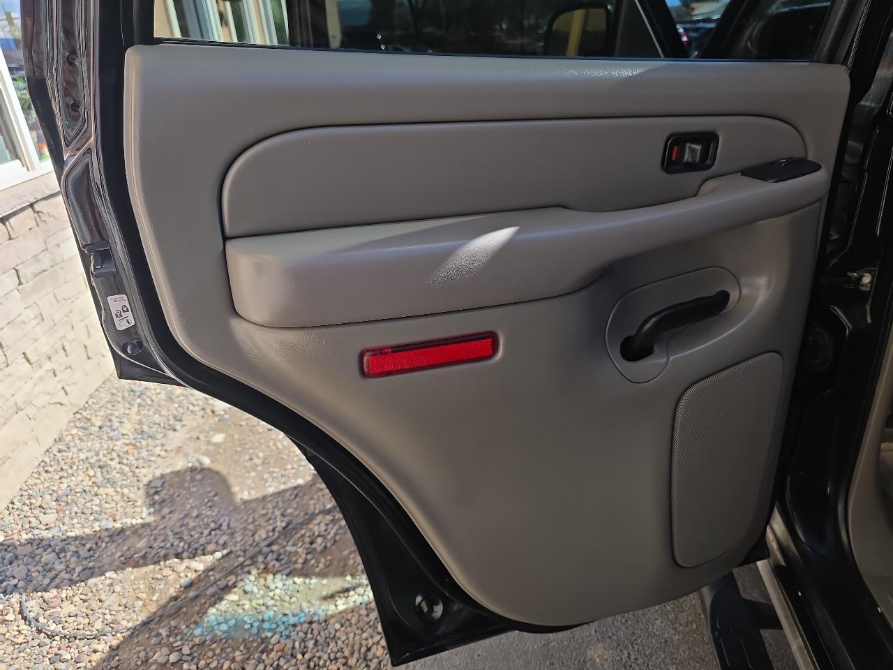 Chevrolet Tahoe 4dr 1500 4WD Z71 2006