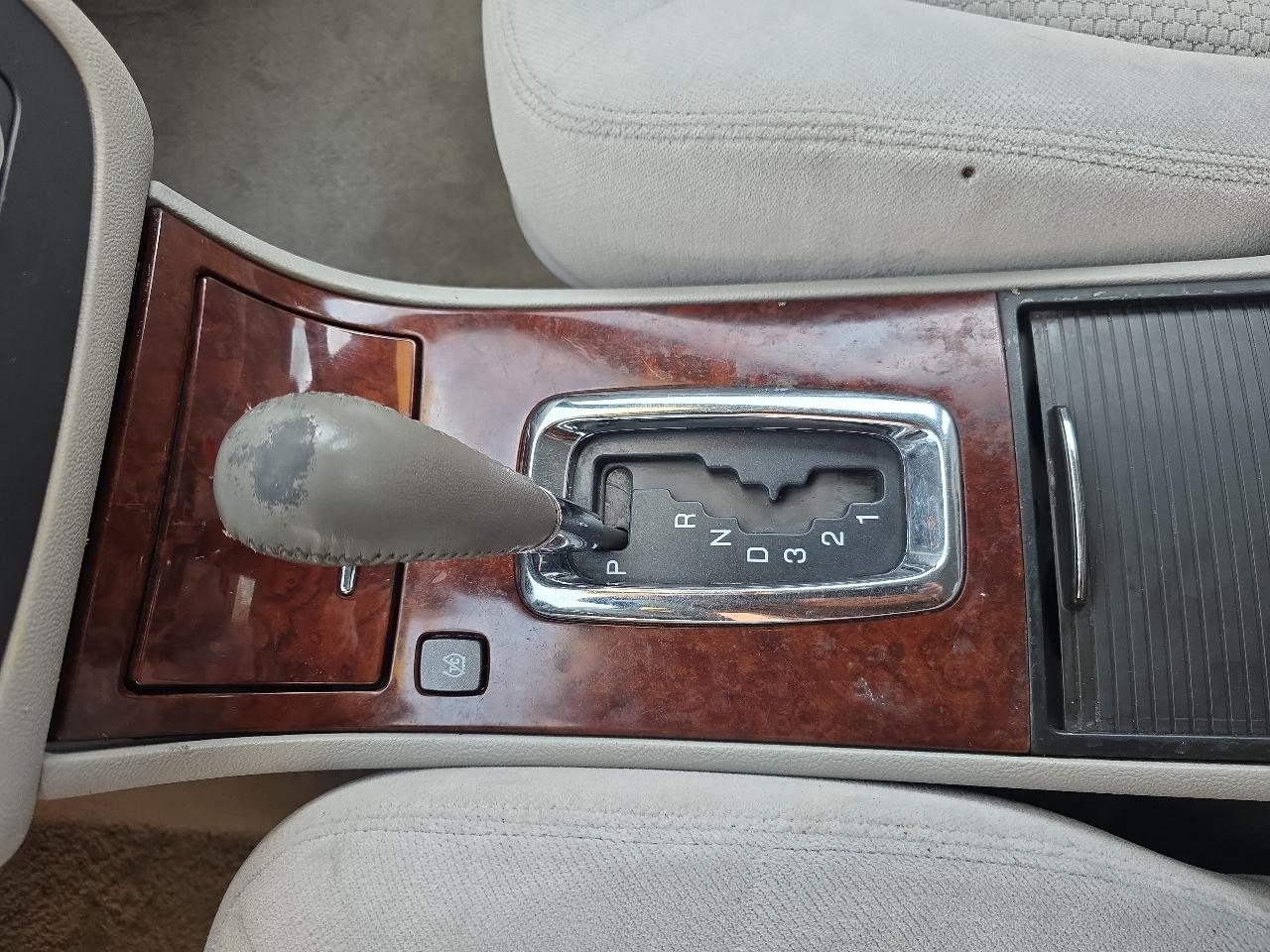 Buick Lucerne 4dr Sdn CX 2006