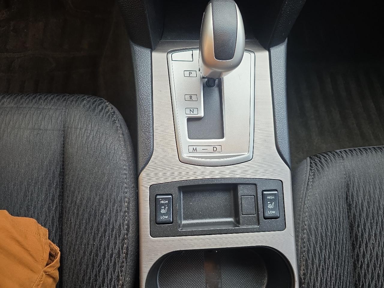 Subaru Outback 4dr Wgn H4 Auto 2.5i Prem AWP 2011