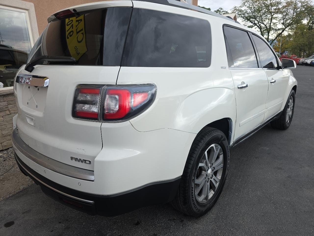 GMC Acadia AWD 4dr SLT w/SLT-1 2015