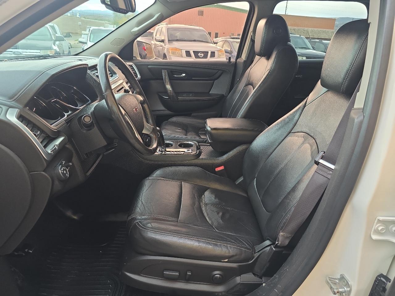 GMC Acadia AWD 4dr SLT w/SLT-1 2015