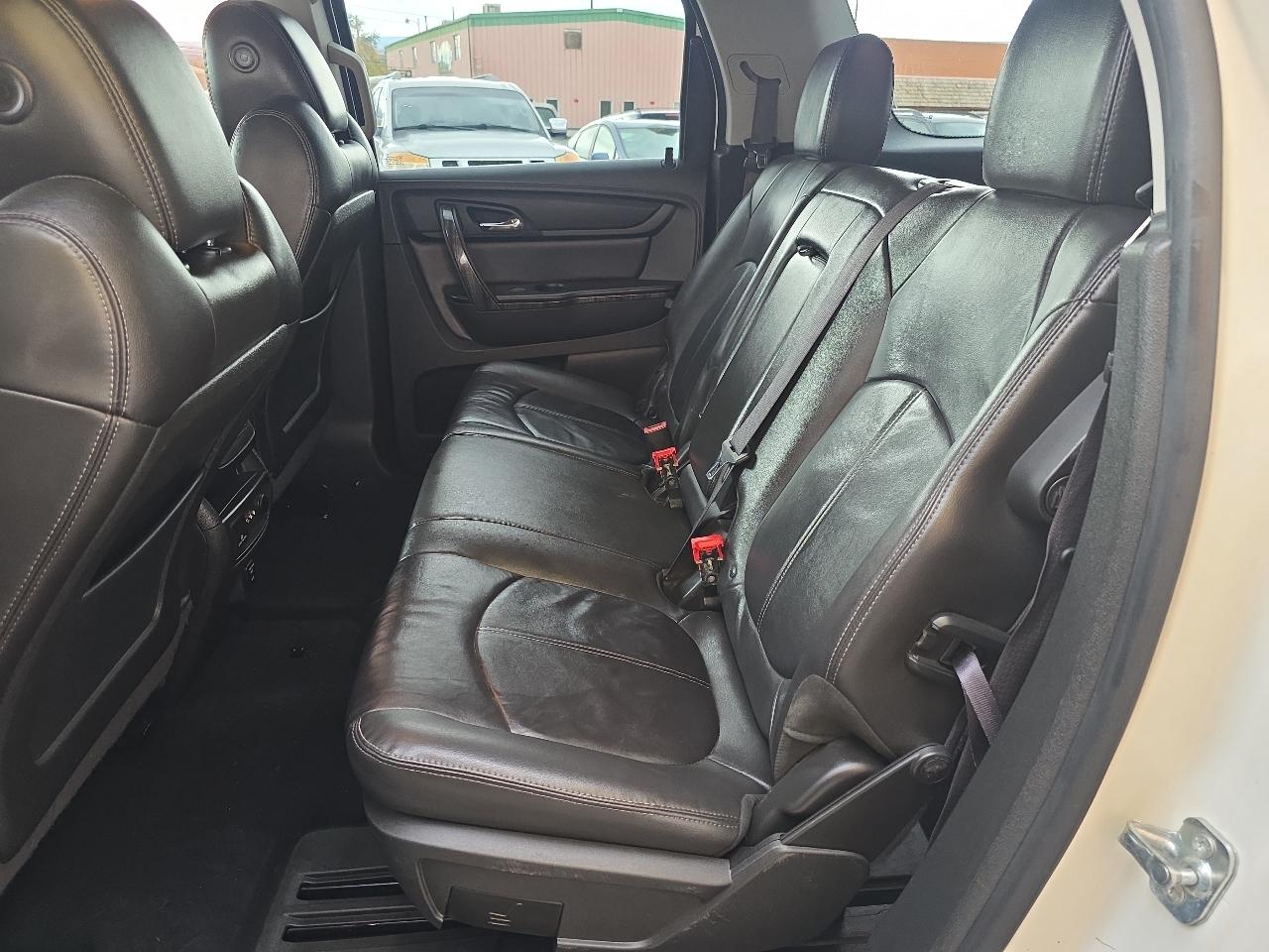 GMC Acadia AWD 4dr SLT w/SLT-1 2015