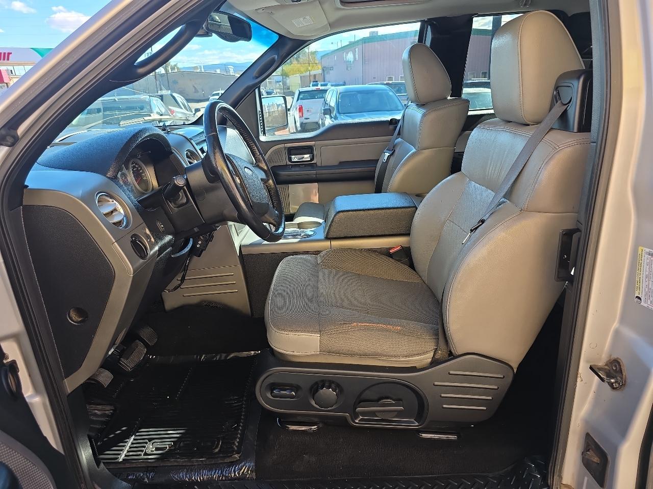 Ford F-150 Supercab 145" XLT 4WD 2005