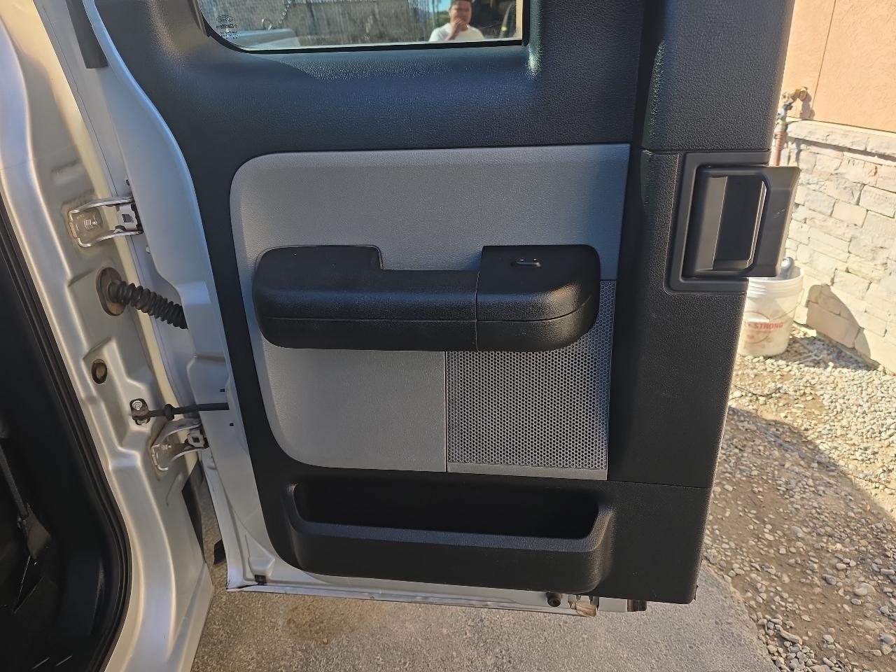 Ford F-150 Supercab 145" XLT 4WD 2005