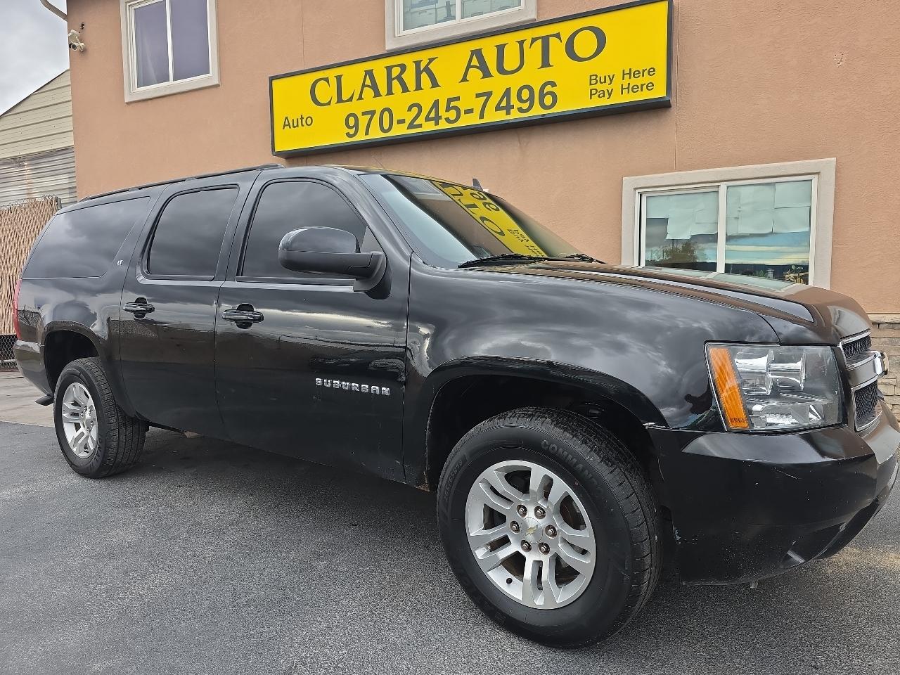 2014 Chevrolet Suburban 4WD 4dr LT
