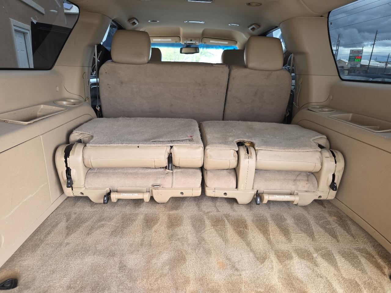 Chevrolet Suburban 4WD 4dr LT 2014