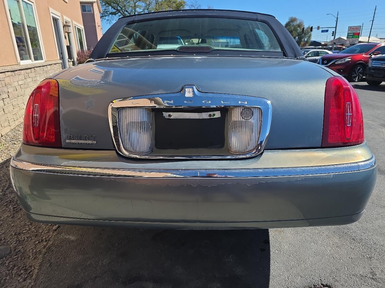 Lincoln Town Car 4dr Sdn Executive 1999